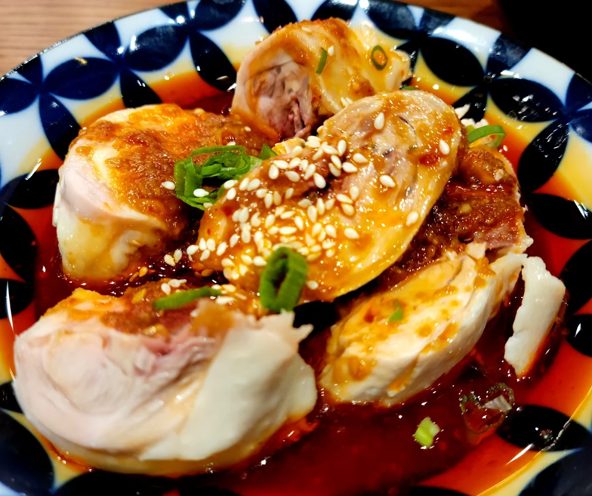 Cold Cut Chicken with Chili Sauce 口水鸡, Yunshang Rice Noodle